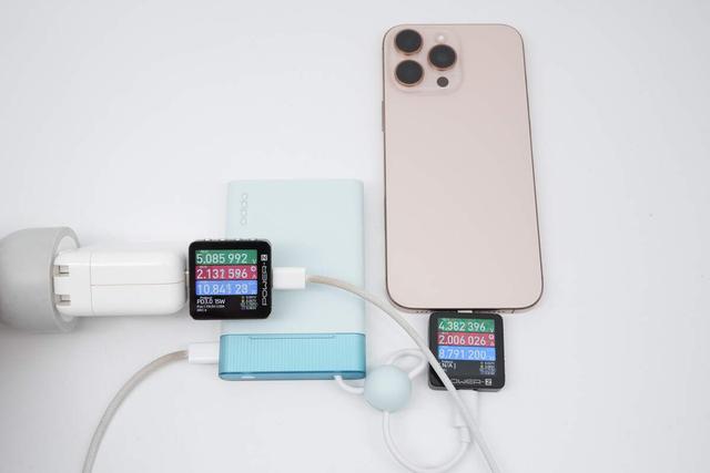 OPhone首选！磁吸 + 多协议 + 轻量三合一！OPPO 22.5W 能量果冻 评测