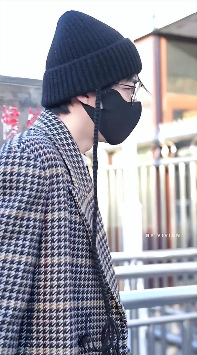 2026春晚彩排路透曝光！扬言不上春晚的岳云鹏，印证曹云金话没错