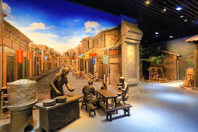 曲靖市博物馆，从古生物到新时代，感受滇东多彩文明的璀璨画卷