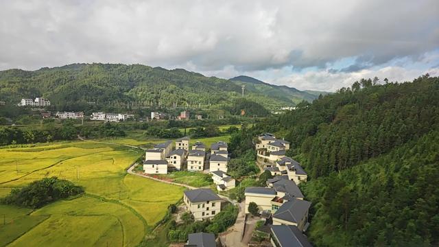 坐高铁从惠州到赣州，我被赣州的山水田园风光惊艳了！