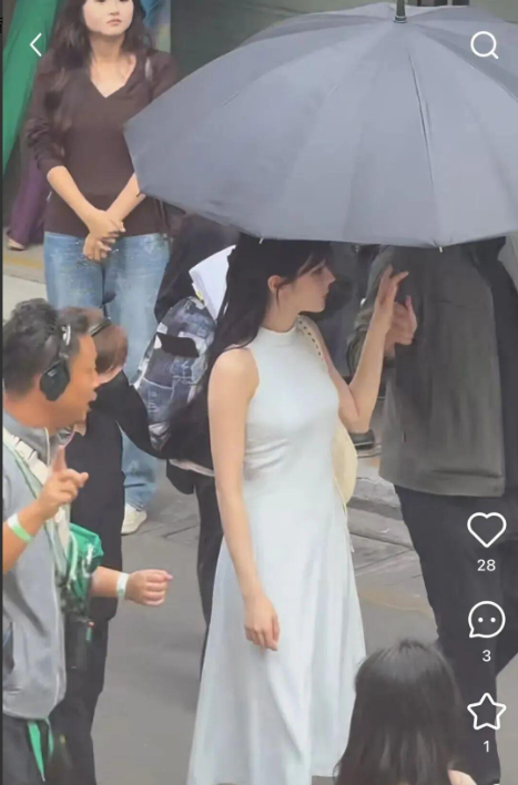 不要成为下一个朱媛媛！33岁迪丽热巴病情加重，知情人透内情