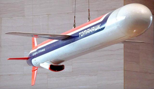 卖美国导弹还不够？日本砸8.9万亿扩军揽千亿军单，野心藏不住！