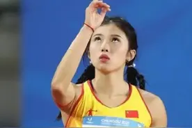 说不清道不明的吴燕妮图片