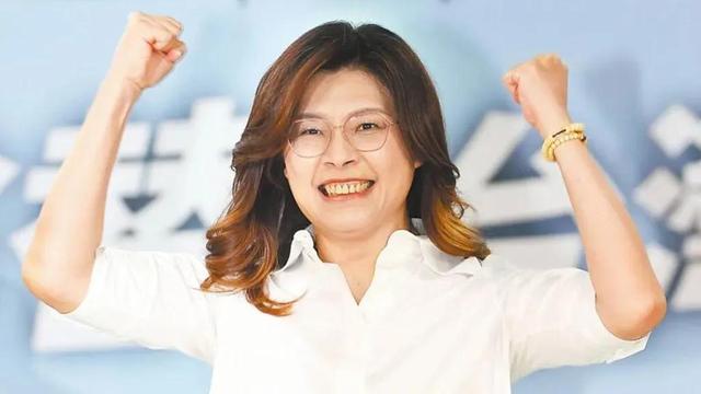 张荣恭和萧旭岑出任国民党副主席