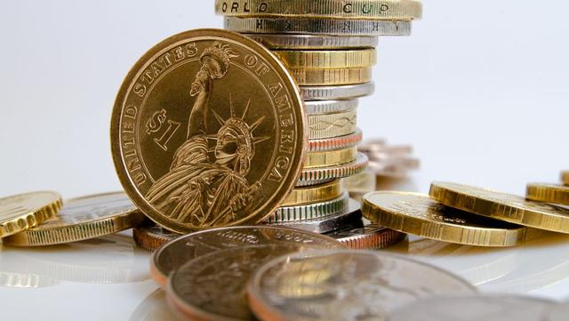 特朗普下场布局！稳定币成救命符，美国阴谋曝光，去美元化没戏？