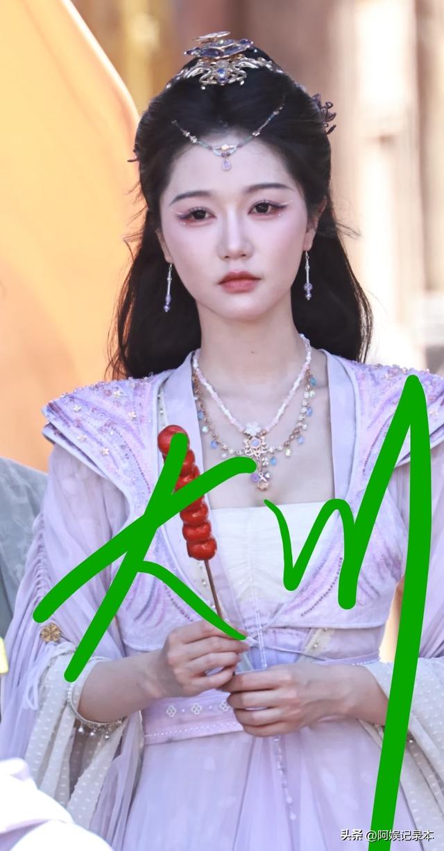 短剧女主离了滤镜差距有多大，看郭宇欣就知道了