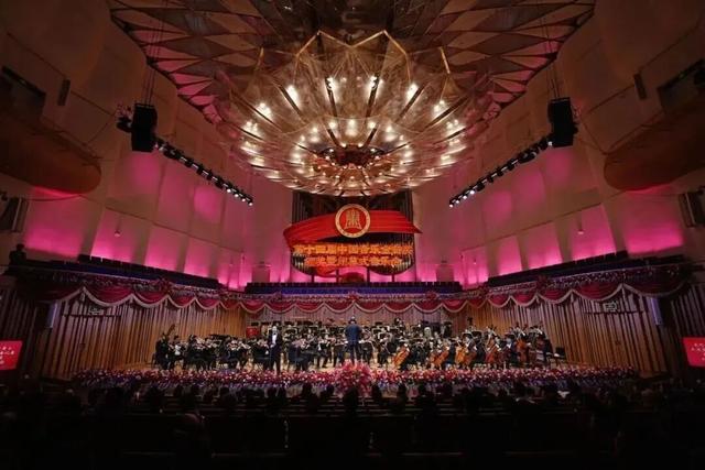 金秋十月去哪儿 万千气象成都行｜国庆中秋TOP10热门目的地出炉 成都位列第三