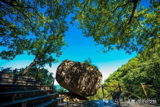 赏峡谷风光、品万年泉水、观溶洞奇观，河北还藏着这样一处清凉秘境