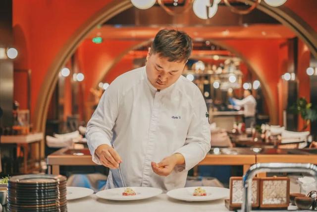 富贵迷人眼！去不腻的江南，又有高颜值酒店登场