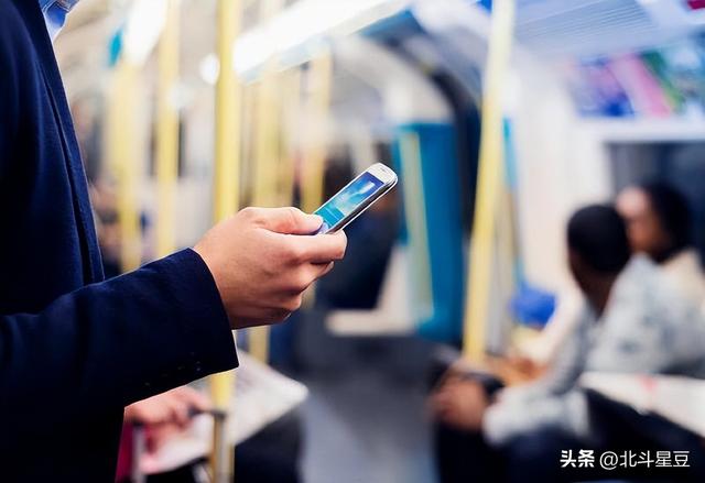 跨运营商首呼成了！电信联通“合体”来炸场！
