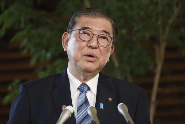 中日关系恶化影响来了，高市早苗民调下滑，仍有过半数支持其言论