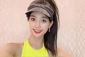 世界体操界10大美女，中国4人，韩国3人，日本2人，第一没争议！图片