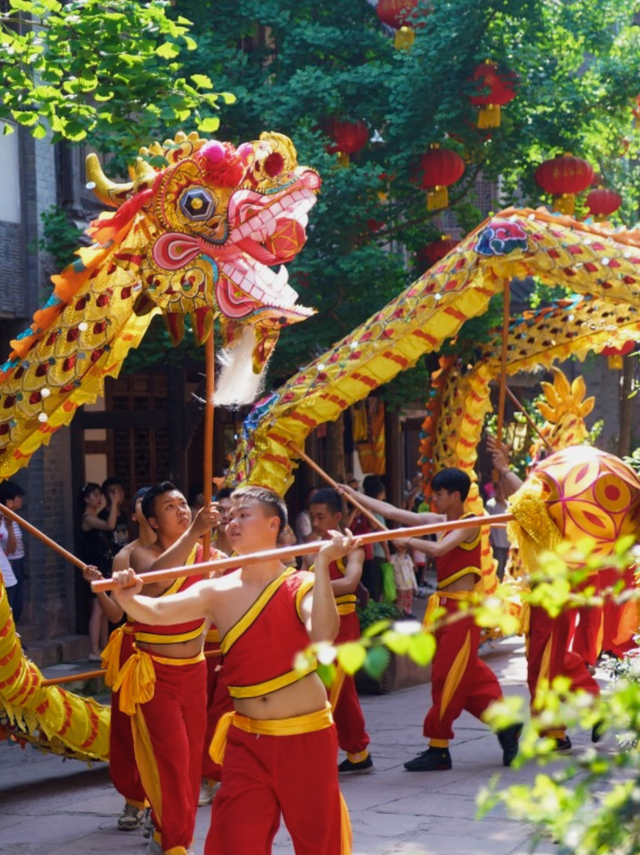 重庆私藏的千年古城，初冬银杏金黄绝美！
