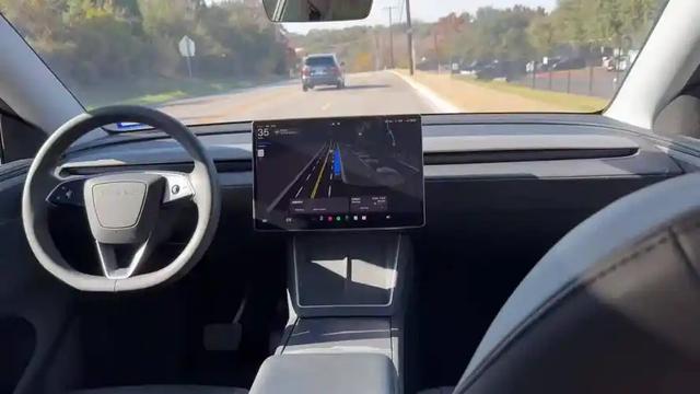 无人驾驶要来了?马斯克无安全员测特斯拉 robotaxi,直言完美驾驶