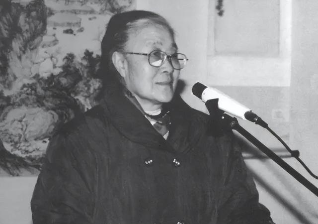 徐悲鸿长女：世人皆知我母是“情妇”，却不知徐悲鸿有多么滥情