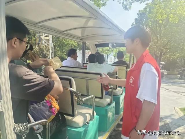 人气爆棚！黄石 又火啦！