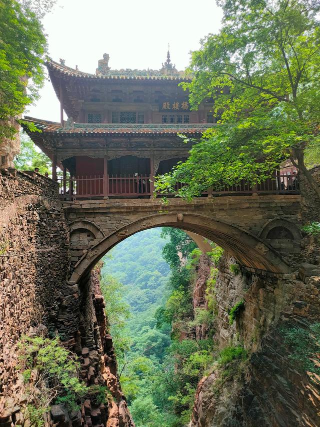 北京没料到，天津也没料到，如今的石家庄，怎么就成大家的新去处