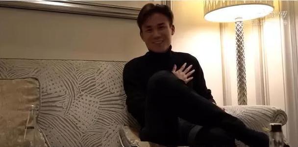 5 年前，靠倒卖口罩一年赚 60 亿元	，住 5 万一夜酒店的他，如今咋样了