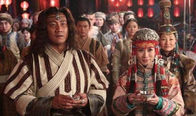 沦为这一民族的女俘虏有多可怕？晚上受尽折磨，更可怕的还是白天