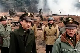 黄百韬死后，蒋介石没去参加追悼，为何却在军长陈章的灵前大哭？图片