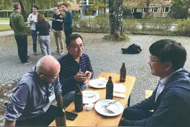 优势互补，揭开“奇特强子”之谜图片