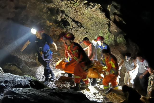 “富阳仙人洞”！又一个山洞火了