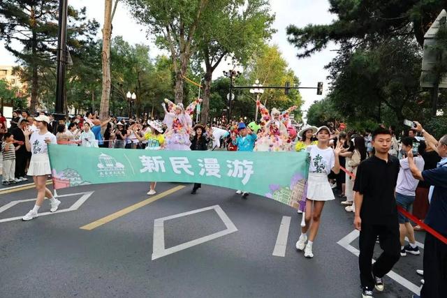 新民大街太火爆了！长春很多人都去了！今天咱也必须去！