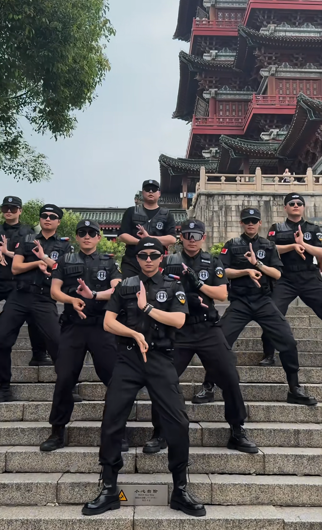 2025年南昌文旅杀疯了！十大名场面让全网狂刷“立刻出发”