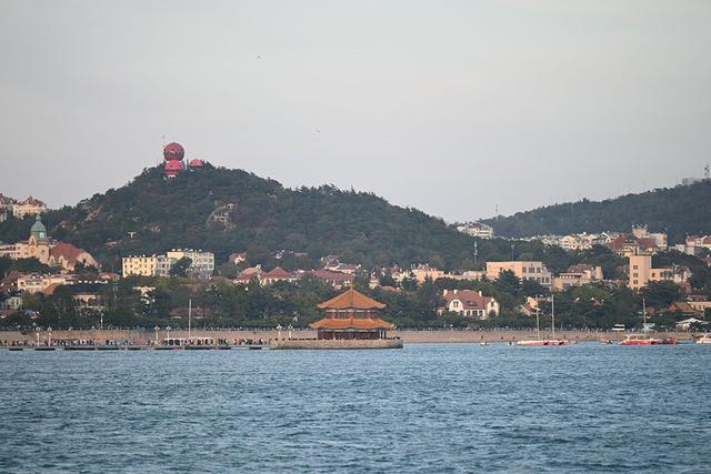 青岛八大峡广场藏着生活本真的惬意