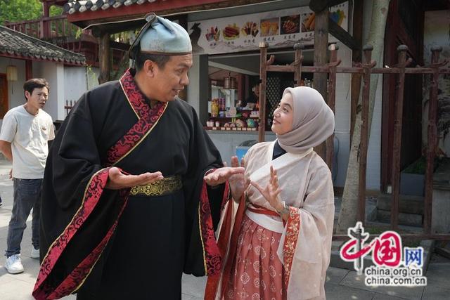 中外记者横店行：在“东方好莱坞”开启沉浸式影视文化穿越之旅