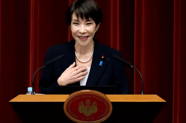 中方再出手	，高市的报应来得太快，日本人这个年过不好了