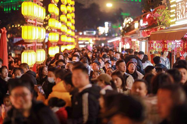 国庆放假安排出炉：有2个坏消息，4个好消息，建议早做准备