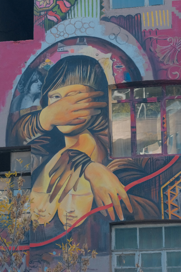 人均卡戴珊，这个忧伤又美丽的小国让我念念不忘