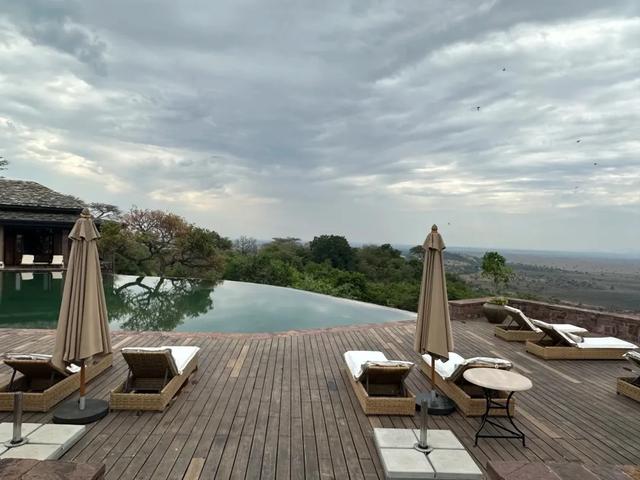 非洲坦桑尼亚8天7晚野奢之旅,乘越野车Safari,看动物大迁徙!