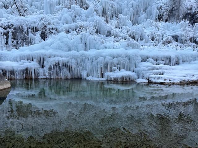 南太行云台山冰挂