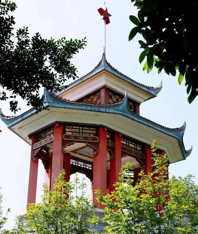 重庆公园史，一部重庆城市从封闭走向开放的鲜活记录