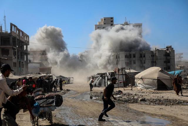 停火协议不到一月破裂！以方指控哈马斯"演戏"移交遗体，空袭加沙