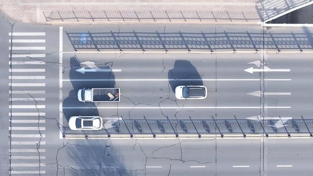 石河子万达商圈交通优化升级显成效