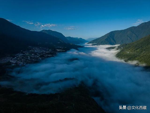 西藏下雪啦！是时候闯入扎墨公路的冬日仙境了！