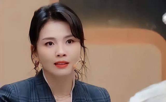 他曾与刘涛同床共枕4年，如今年过六旬依旧未娶，刘涛直言愧疚