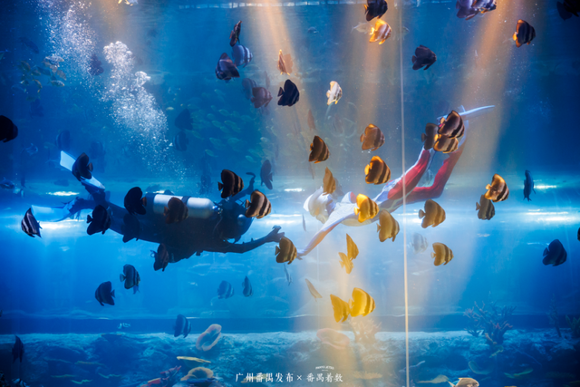 刷爆番禺人朋友圈的新地标，18000㎡的空间究竟藏着什么？