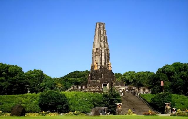 必须拆除！日本诡异“镇魂塔”，压着中国238块石头，是亚洲耻辱