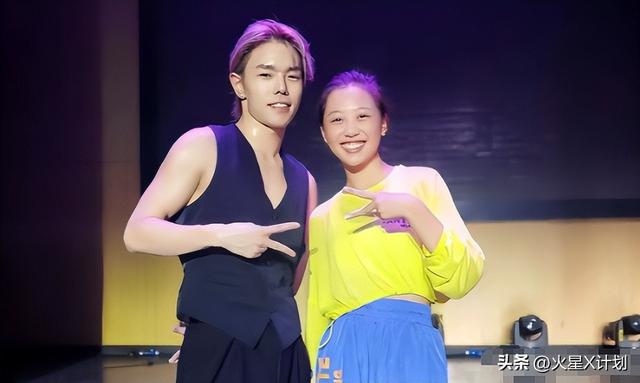 一路走好！解晓东因抢救无效去世，曾摔伤重度昏迷，年仅30岁