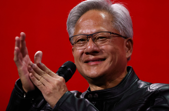 英伟达CEO黄仁勋：任何轻视华为及中国制造能力的人，都极其天真
