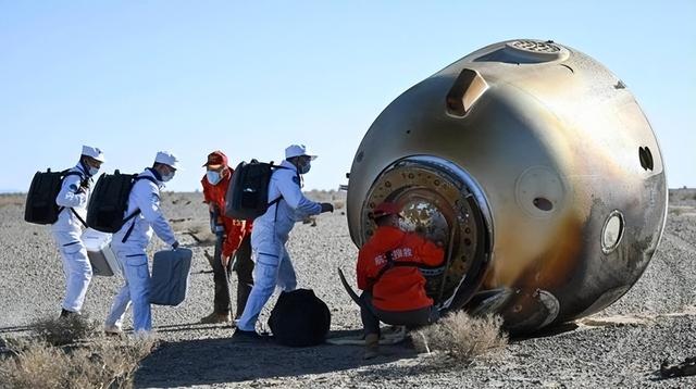 返回舱被觊觎，技术骨干成内鬼！中国航天首次公开重大安全问题