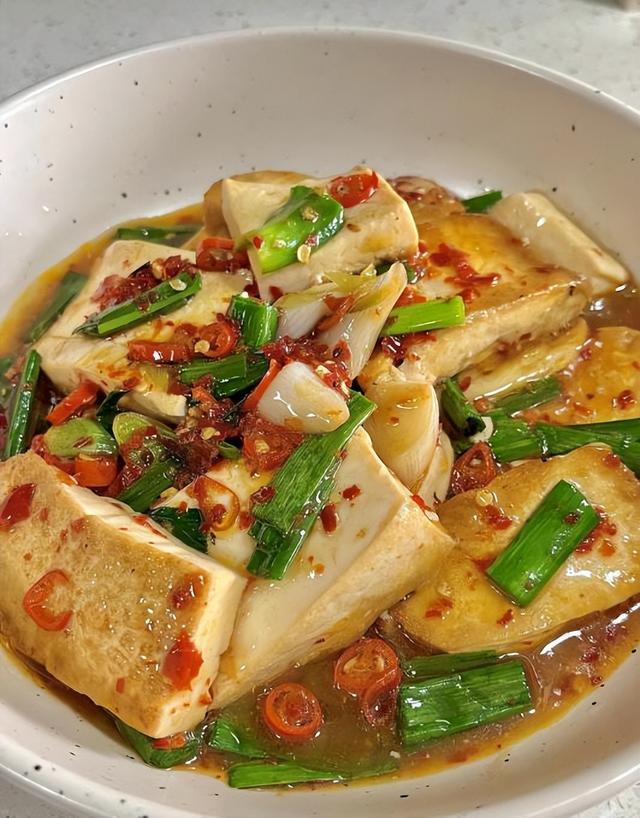 中国五大长寿食物	，小米只排第三，第一名我们几乎天天见，却吃得的很少！