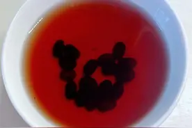 黑豆水竟然这么厉害！连喝半个月，身体变化太明显图片