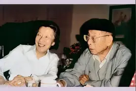 张作霖的“猫崽”探监张学良：分别27年见面1小时！3年后父母离婚图片