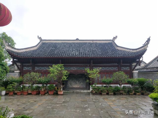 何以青岩：清朝末年，四教云集的青岩古镇的人文胜迹