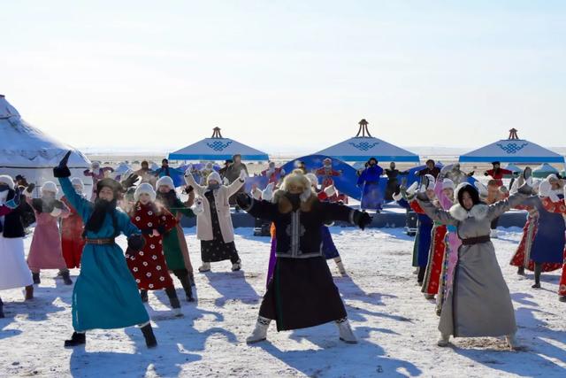 “歌游内蒙古·畅享锡林浩特”冬季那达慕暨蒙古马超级联赛盛大开幕